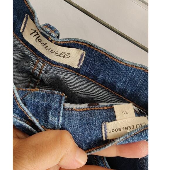 Madewell Cali Demi Boot Ankle Jeans in Kemper Wash Back Seam Edition Size 28 - Picture 6 of 7